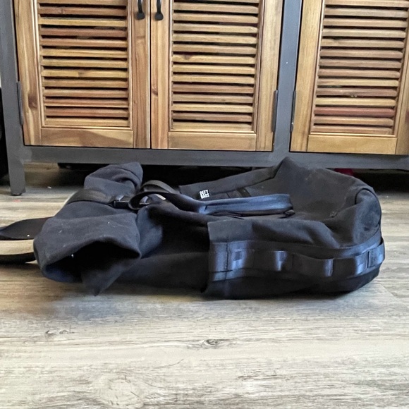 DEFY VERBOCKEL ROLLTOP BACKPACK 2.0 UN-ZIPPED BLACK WAX CANVAS - Picture 8 of 9